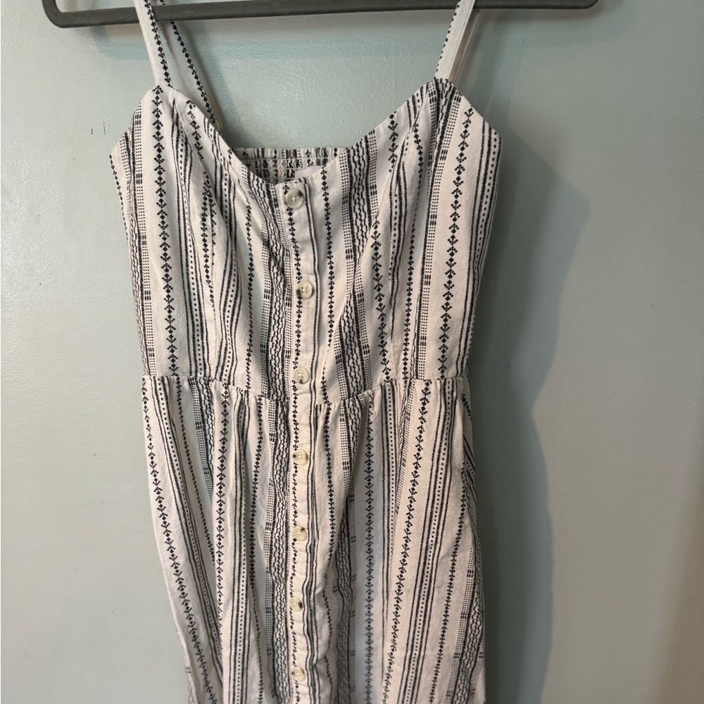 Old Navy black white Aztec print dress size large